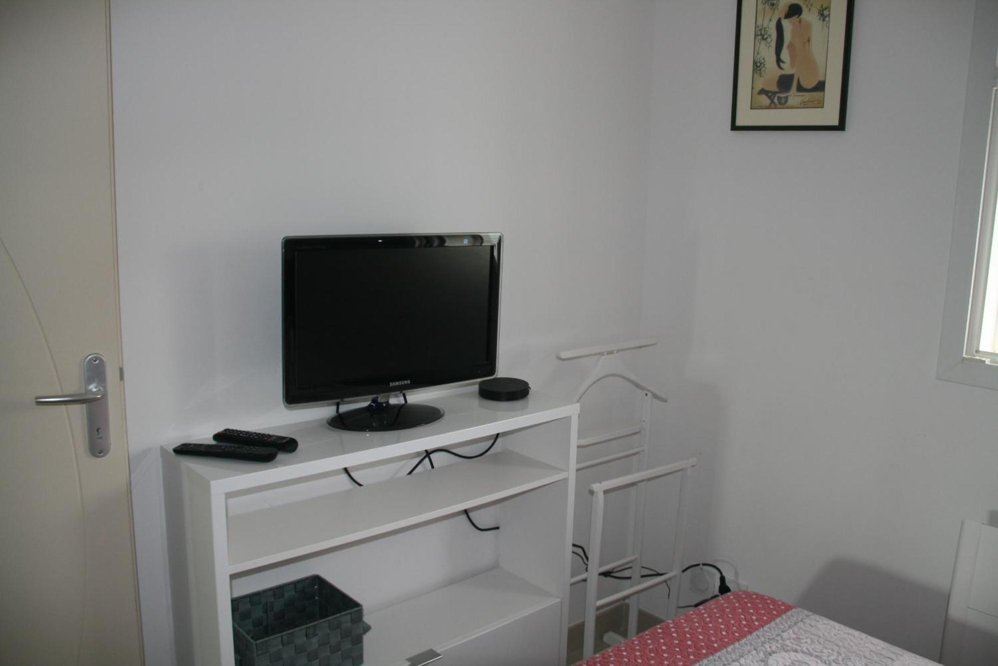 T3 Vue Mer 100M De La Plage Wifi Et Parking Saint-Pierre-la-Mer  Exterior foto